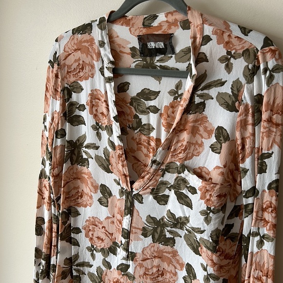 REFORMATION floral blouse 🌸🌺✨ - Picture 2 of 13